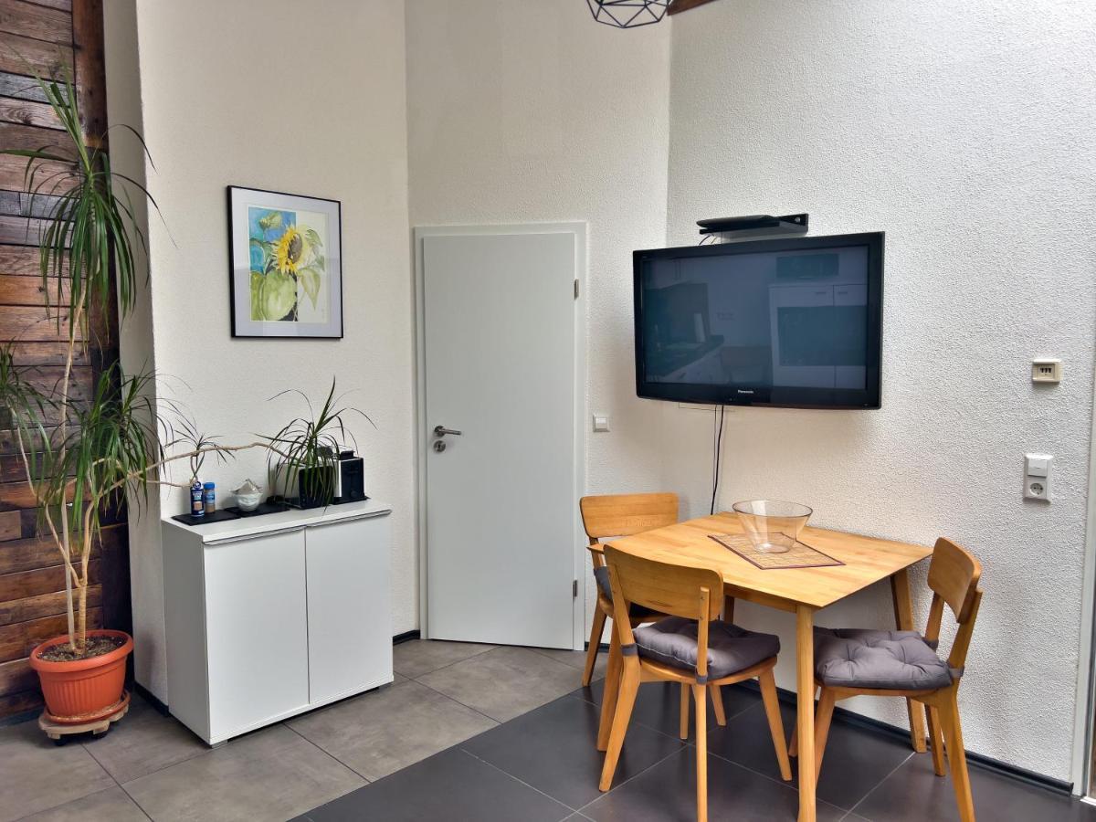 Apartment Finke 2 An Der Messe Фридрихсхафен Экстерьер фото